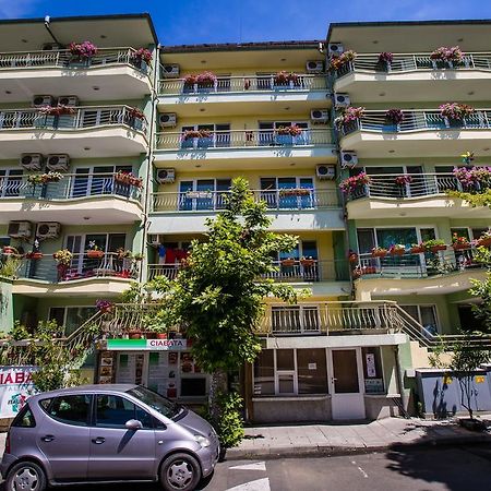 Guest House ,, Ekaterina" Nesebar Exterior foto
