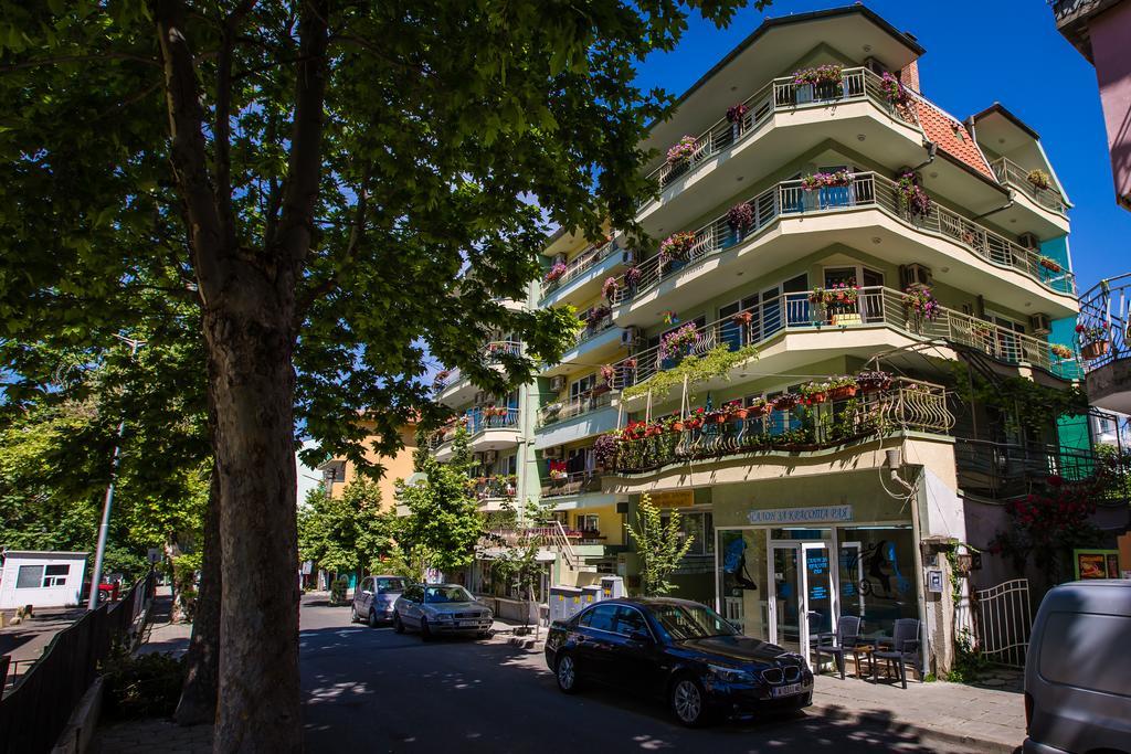 Guest House ,, Ekaterina" Nesebar Exterior foto